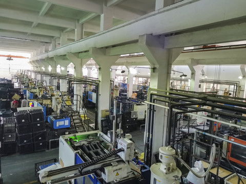 制造業(yè)工廠注塑車間注塑機(jī)加工圖片素材下載 各行各業(yè)素材下的制造業(yè)圖片素材